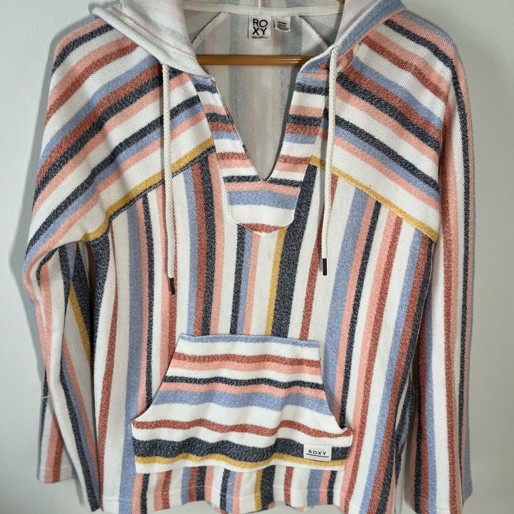 ROXY Striped Hoodie Pullover‎ Top Beachy Colorful Pocket Surf Style